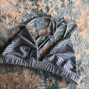 Size large blue acacia top